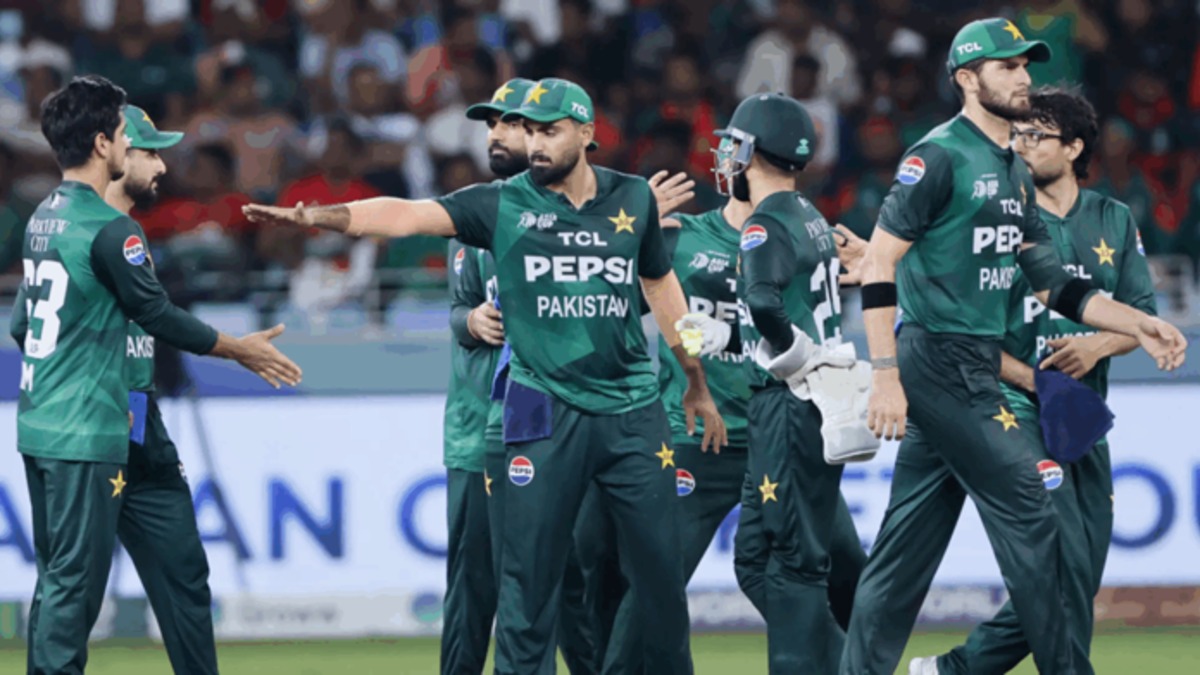 Pakistan seal T20 series in Lahore. 