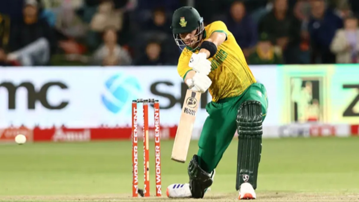 Stubbs, Coetzee save Proteas blushes, level series against India. 